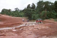 Drive-Thru tuk-tuk wash
